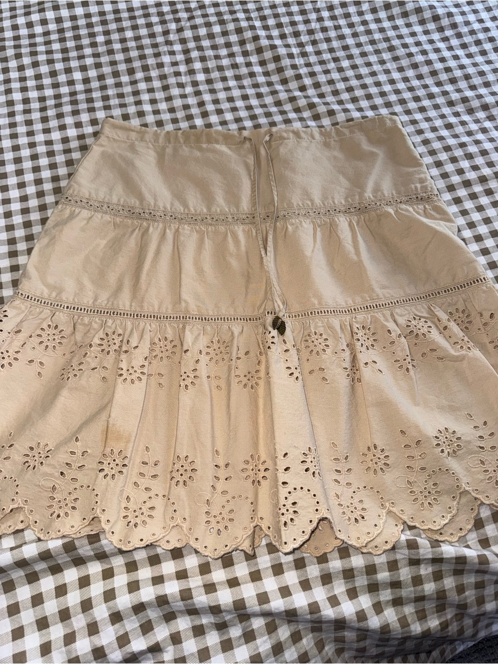 American Eagle Outfitters Beige Eyelet Tiered Mini Skirt